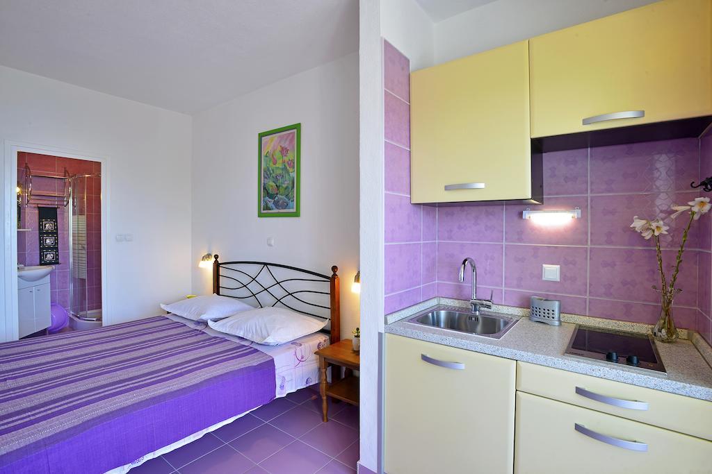 Apartments Gilve Hvar Town Oda fotoğraf